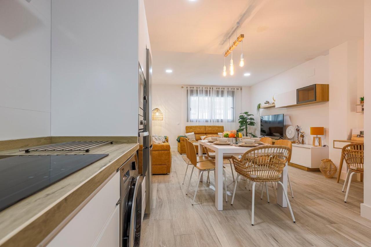 Family Home Suits Encantos De Sevilla Εξωτερικό φωτογραφία