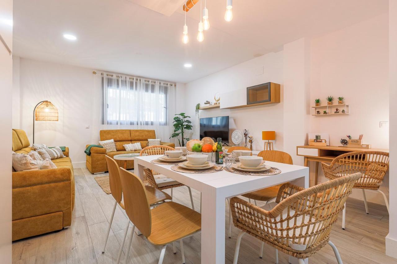Family Home Suits Encantos De Sevilla Εξωτερικό φωτογραφία